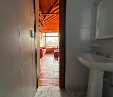 Macrozona Bahia Redonda y Primeros Faldeos Cabin | Discover Cabañas Nevis: Perfect Location & Pet Friendly