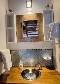 El Chalten House | Experience Family-Friendly Comfort at Cabañas Paso de Viento