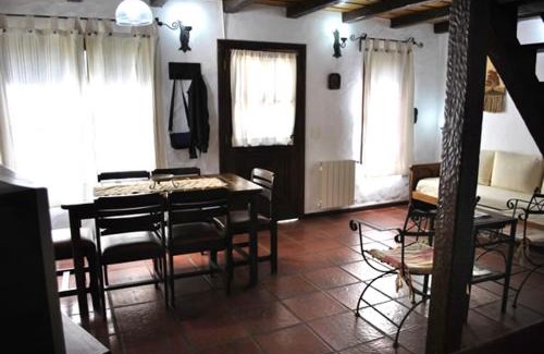 Villa Gesell Cabin | Discover Cabañas Patagonia: Pet-Friendly Retreat with Pool