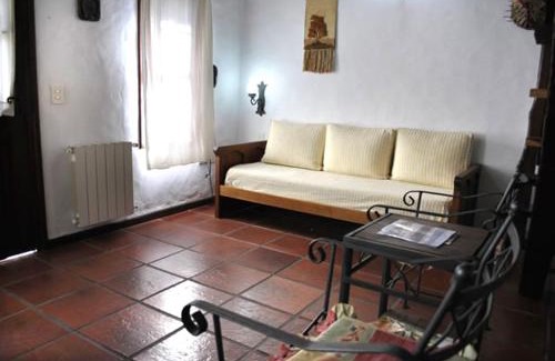 Villa Gesell Cabin | Discover Cabañas Patagonia: Pet-Friendly Retreat with Pool