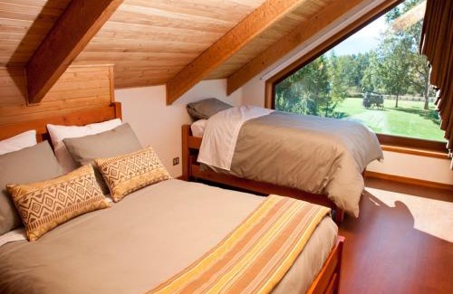 Villarrica House | Top-Rated Cabañas Patagonia Lefun with Pool & Family Amenities