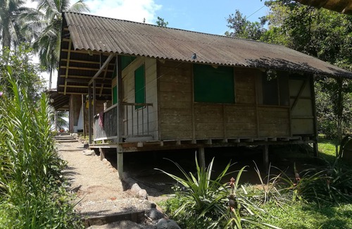 Nuqui Cabin | Family-Friendly Cabañas Playa Terco: Pet Friendly Retreat