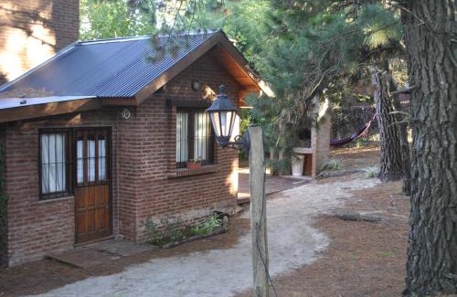 Mar Azul Cabin | Cozy Cabañas Poetas del Bosque with Kitchen & Breakfast