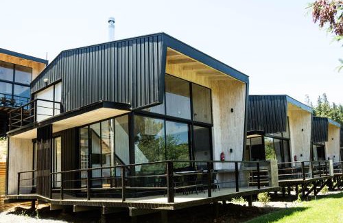 Vichuquen Apartment | Cozy Cabañas Polikén: Oceanfront Retreat with Pool & Pet Friendly