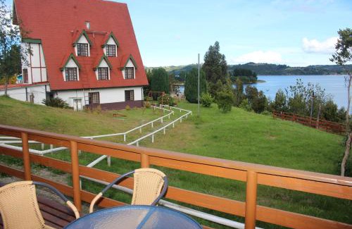 Nercon Apartment | Experience Cabañas Posada Alemana: Family-Friendly Retreat