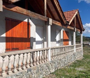 Carpinteria House | Cabañas Qhawana