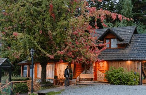 Angostura Cabin | Pet-Friendly Cabañas Quetrihue with Oceanfront Views