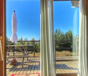 Curanipe House | Cozy Cabañas Refugio Las Conejas with Ocean View & Kitchen