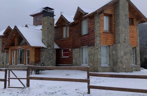 Meliquina Ski Chalet | Oceanfront Escape at Cabañas Rincón - Guest Rated 9/10