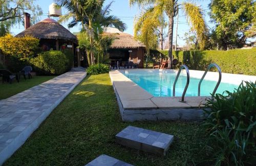 Colon Cabin | Delightful Cabañas Rincón del Río: Pool, Breakfast & More