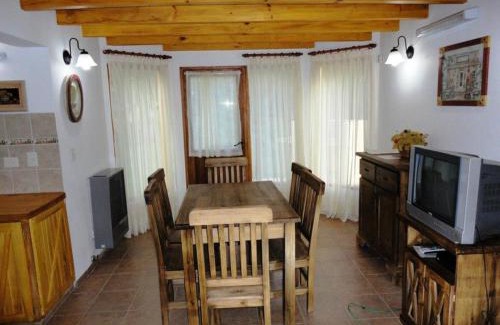 Correntoso Cabin | Discover Cabañas Rukayen: Guest Rated 9.4 with Hot Tub