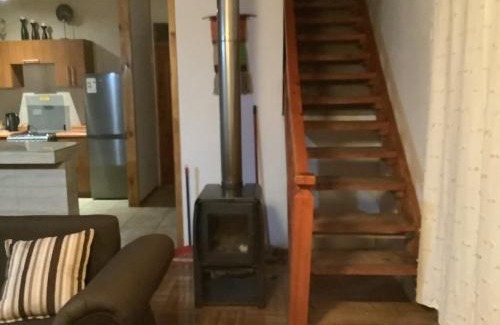 La Ligua House | Relaxing Cabaña de campo: Pet-Friendly with Hot Tub