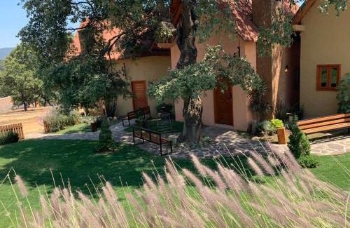 Mazamitla Ski Chalet | Pet-Friendly CABAÑAS SAN MATEO with Hot Tub in Mazamitla