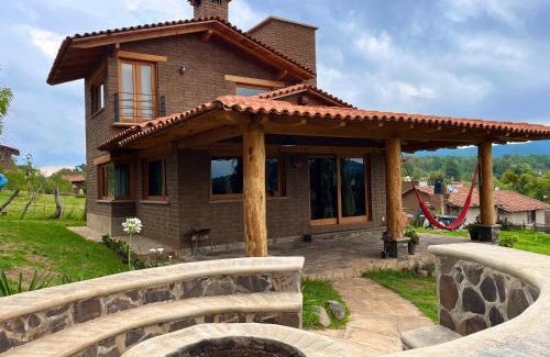 Tapalpa Ski Chalet | Child-Friendly Cabañas Santa Fe Tapalpa - Guest Rated 10/10