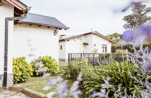 Villa La Arcadia Apartment | Pet-Friendly Cabañas Sol Serrano with Pool & Kitchen Access