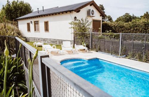 Villa La Arcadia Apartment | Pet-Friendly Cabañas Sol Serrano with Pool & Kitchen Access
