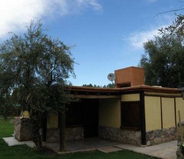 Maipu Cabin | Pet-Friendly Cabañas Terra Olivo with Ocean View & Pool