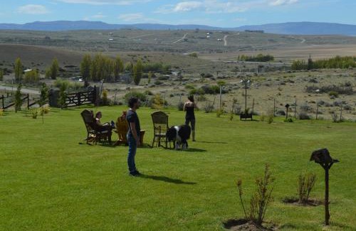 Macrozona Bahia Redonda y Primeros Faldeos Cabin | Discover Cabañas Teuepen: Pet-Friendly Retreat with Hot Tub