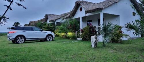 Tanchachin Other | Top-Rated Cabañas Thaju with Breakfast & Family-Friendly Amenities