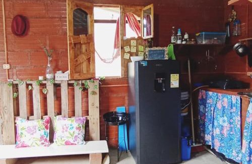 Yolombo House | Cabañas Un lugar Mágico en Cisneros Antioquia