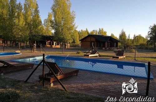 Rincon del Atuel Cabin | Cozy Cabañas for 5 with Indoor Heated Pool & Ocean Views