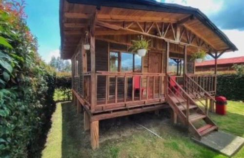 Suesca Cabin | Discover Cabañas Villa Ines de Suesca: Pet-Friendly Retreat