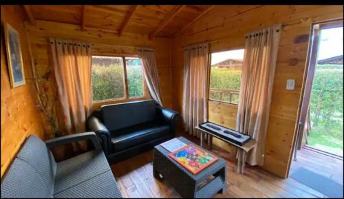 Suesca Cabin | Discover Cabañas Villa Ines de Suesca: Pet-Friendly Retreat