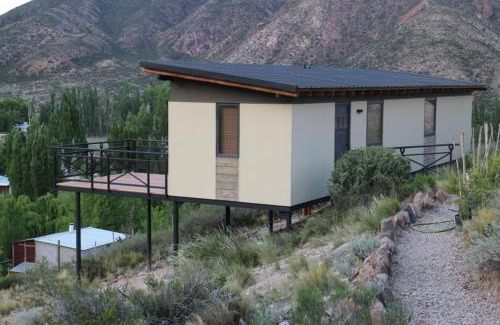Salto Ski Chalet | Family-Friendly Retreat at Chalet Vista Montana with Top Ratings