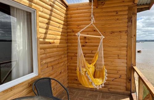 Maullin House | Guest Rated 10/10: Cabañas y Tinajas Rio Quenuir Retreat