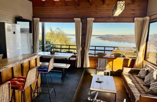 Llifen House | Discover Cabańas Nordicas Futrono: Oceanfront Retreat Awaits