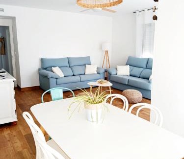 Los Alcazares Apartment | Oceanfront Bliss at CABALLITO DE MAR - Rated 9.9/10!