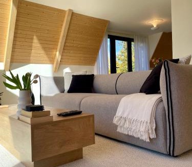 Valea Lunga Cricov Other | Pet Friendly Retreat: Cabana A-frame Cricov 9 – Rated 10/10