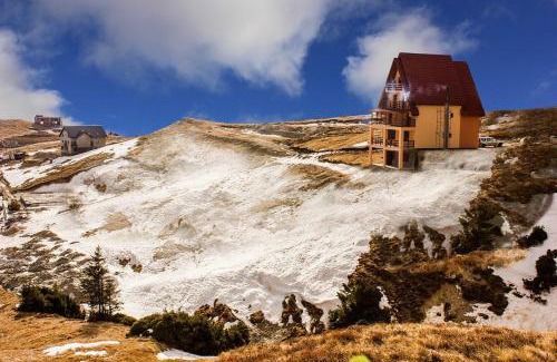 Novaci Cabin | Cabana Andreea Telescaun
