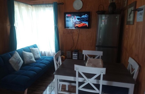 Valdivia House | Cozy Escape at Cabaña ANN - Pet and Child Friendly Stay