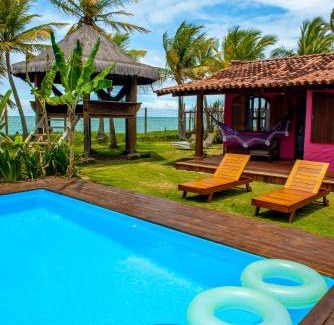 Arraial d'Ajuda House | Relax at Cabana Bali: Oceanfront Escape with Spa & Pool