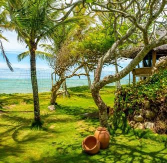 Arraial d'Ajuda House | Relax at Cabana Bali: Oceanfront Escape with Spa & Pool