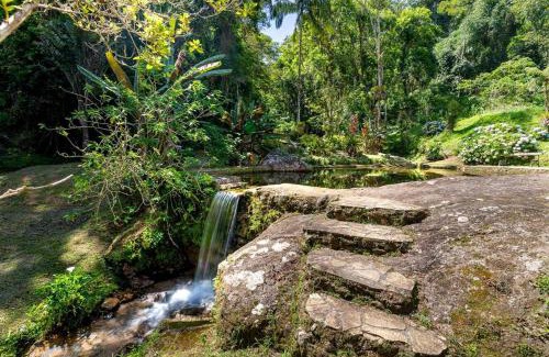 Moura Brasil Ski Chalet | Discover Cabana Boutique with Natural Pool & Pet-Friendly Stays