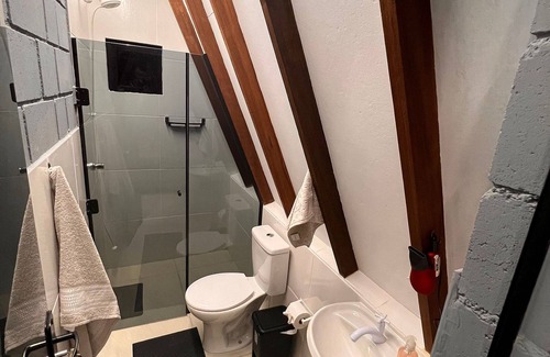 Biguacu Cabin | Budget-Friendly Escape at Cabana Bugaville with Pool & Spa