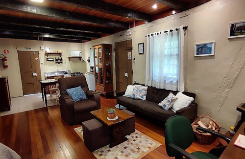 Picada Cafe Cabin | Relax at Cabana Casa Enxaimel with Ocean View & Spa