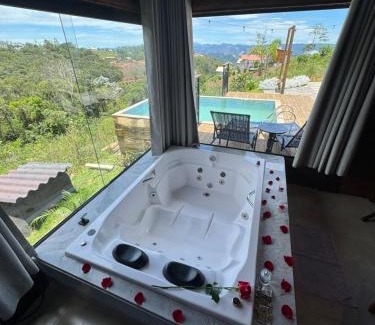 Venda Nova Do Imigrante Ski Chalet | Premier Cabana Colina: Guest Rated 10/10 with Pool Access
