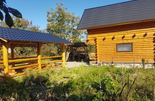 Ocna Sugatag Cabin | Family-Friendly Getaway at Cabana Colt de Rai, Rated 8.8/10