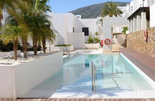 Playa Macenas Apartment | Experience Oceanfront Bliss at Cabana Del Mar, 5-Star Retreat