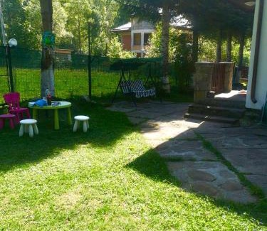 Traisteni House | Idyllic Cabana din Poveste in Valea Doftanei - 10/10 Rated
