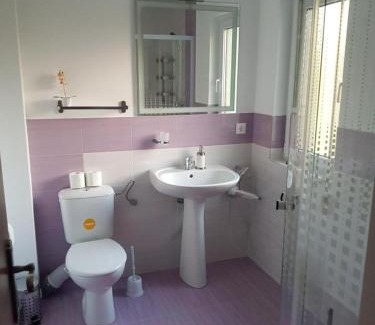 Deda House | Explore Cabana Donca: Pet-Friendly Haven with Hot Tub
