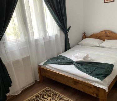 Garda de Sus House | Kid-Friendly Getaway at Cabana Felyviss - Rated 8.6/10