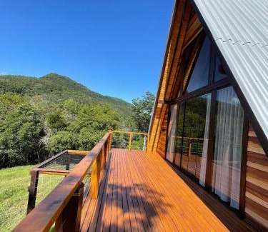 Picada Cafe House | Pet-Friendly Retreat at Cabana Montana: Breakfast & Hot Tub!