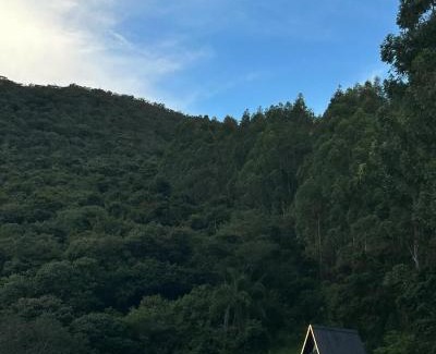 Baependi Ski Chalet | Scenic Cabana Raízes: A-Frame with Mountain Views