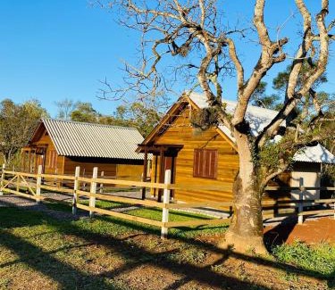 Praia Grande Ski Chalet | Pet-Friendly Cabana Refúgio Canyon Malacara - Rated 9.6/10