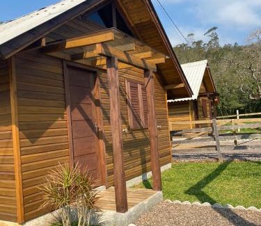 Praia Grande Ski Chalet | Pet-Friendly Cabana Refúgio Canyon Malacara - Rated 9.6/10