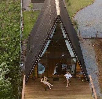 Nova Petropolis Ski Chalet | Romantic Cabana with Hot Tub Near the City Center